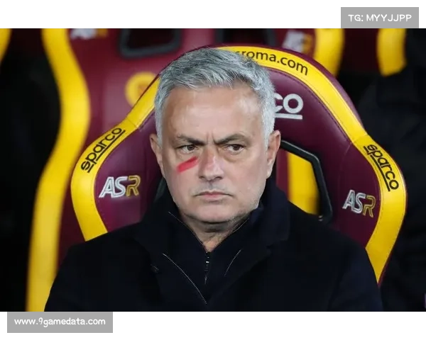 穆里尼奥痛斥裁判执法不公称判罚影响本菲卡比赛结果